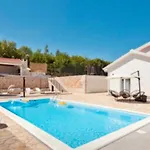 Villa Rest For The Soul Zmijavci